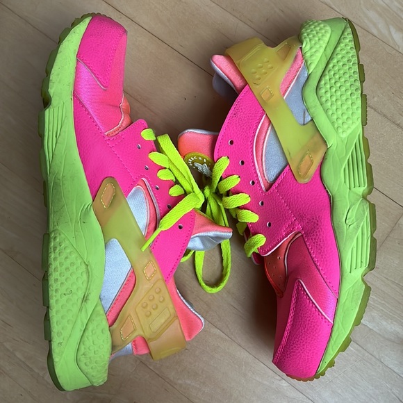 NIKEiD Air Huarache Neon Pink size 8.5 - Picture 4 of 12
